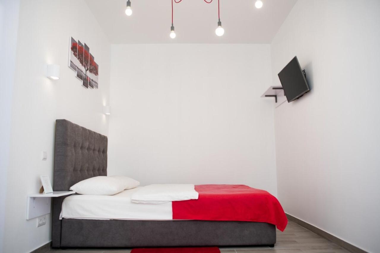לבוב Deluxe Apartment In Old City Center מראה חיצוני תמונה
